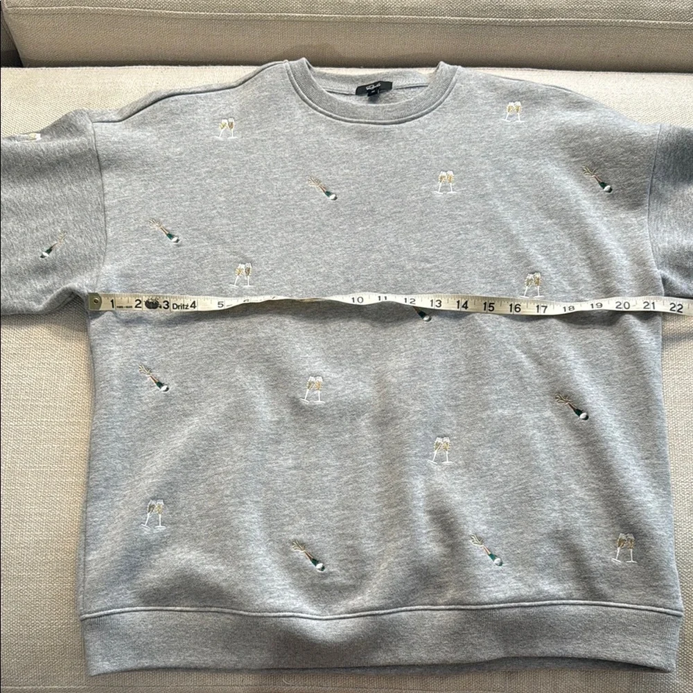 Rails Grey Varsity Cheers Embroidered Champagne Graphic Sweatshirt size M - Picture 7 of 9